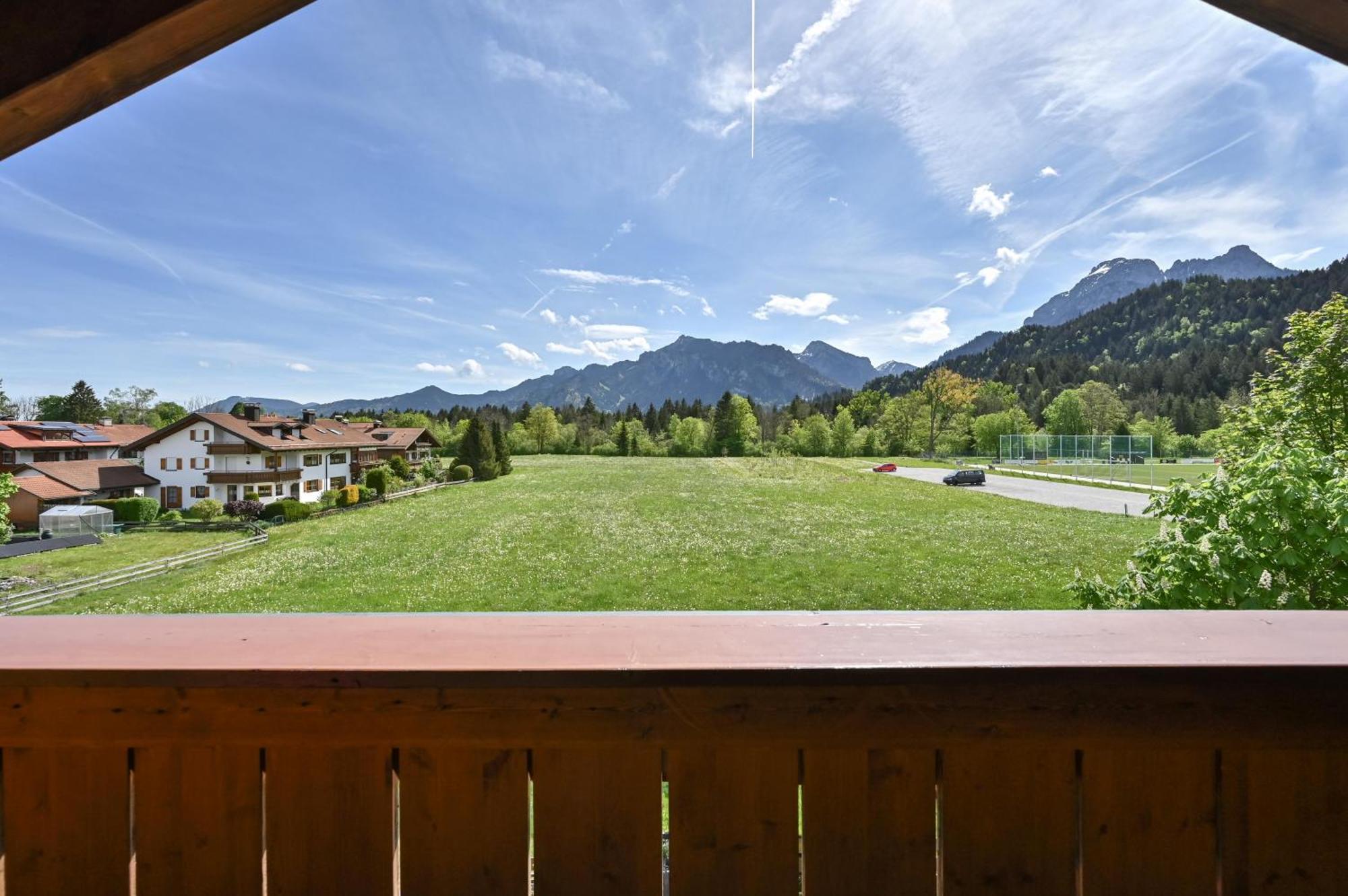 Chalet Im Haus Schlossblick Fussen Exterior foto